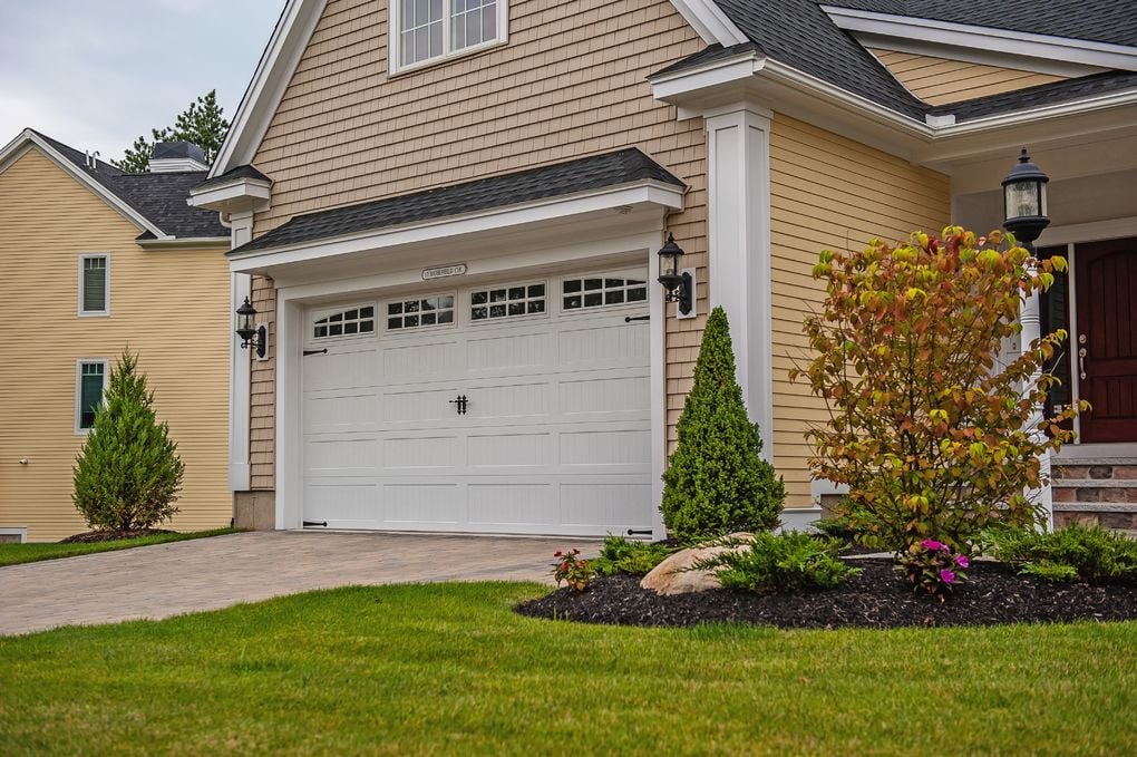 Stamped Carriage House 5983 By Chi Overhead Garage Doors 6547